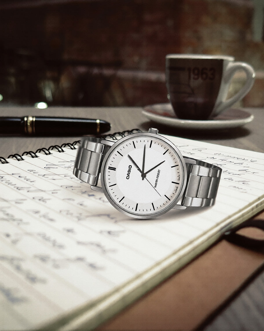 Reloj Casio MTP-VT04D-7E Blanco