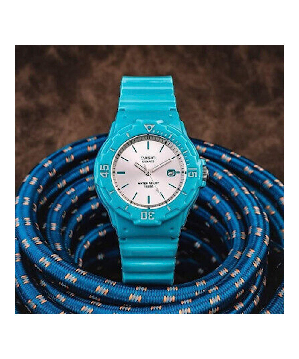 Reloj Casio LRW-200H-2E3V Azul
