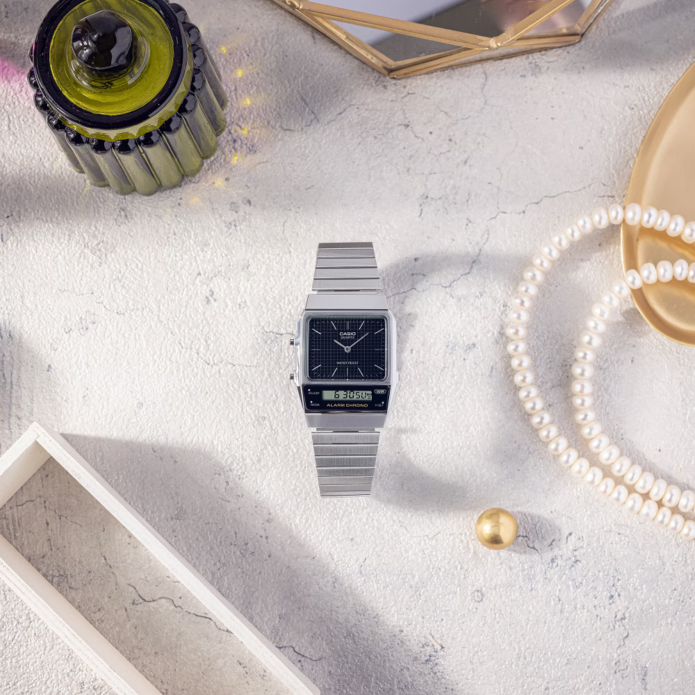 Reloj Casio Vintage AQ-800E-1A Negro