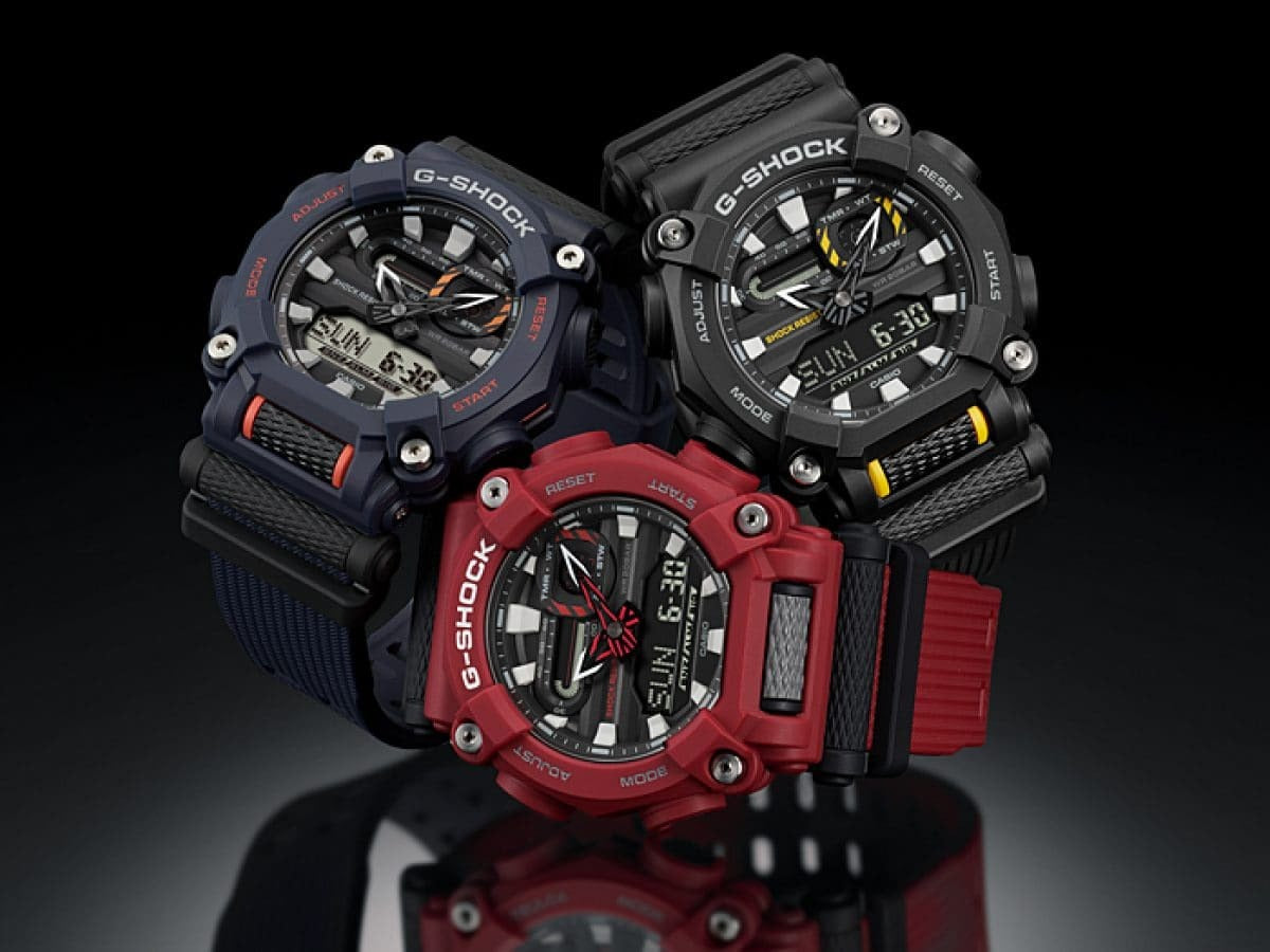 Reloj Casio G-Shock GA-900-4A Rojo