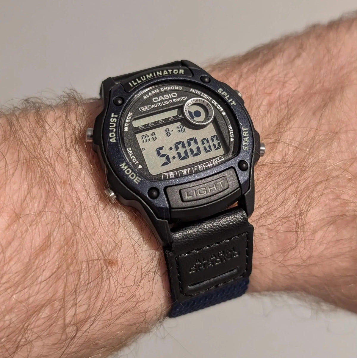 Reloj Casio W-220HF-2AV Azul